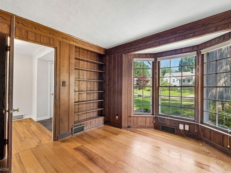 1482 Burlington Road, Cleveland Heights, OH 44118 Photo 19