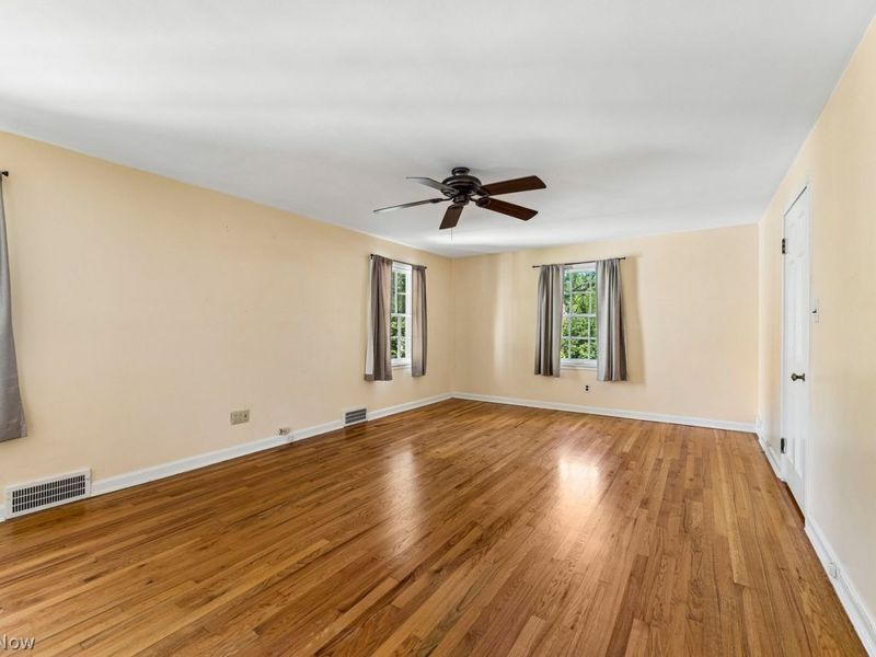 1482 Burlington Road, Cleveland Heights, OH 44118 Photo 25