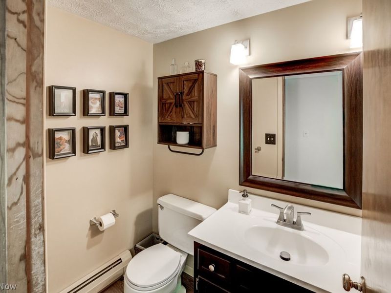 17104 Maple Drive, Chagrin Falls, OH 44023 Photo 27
