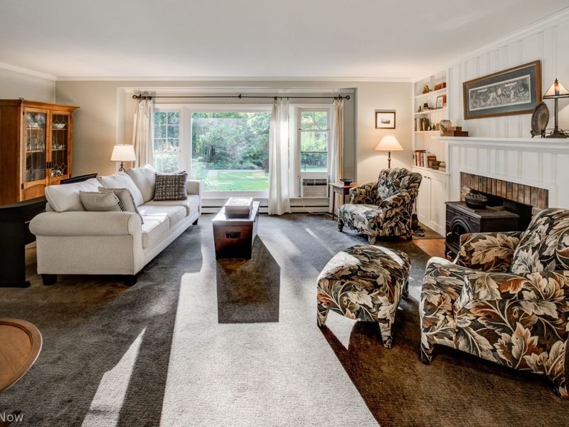 17104 Maple Drive, Chagrin Falls, OH 44023 Photo 6
