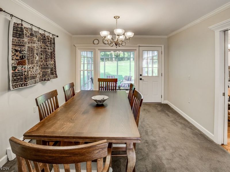 17104 Maple Drive, Chagrin Falls, OH 44023 Photo 9