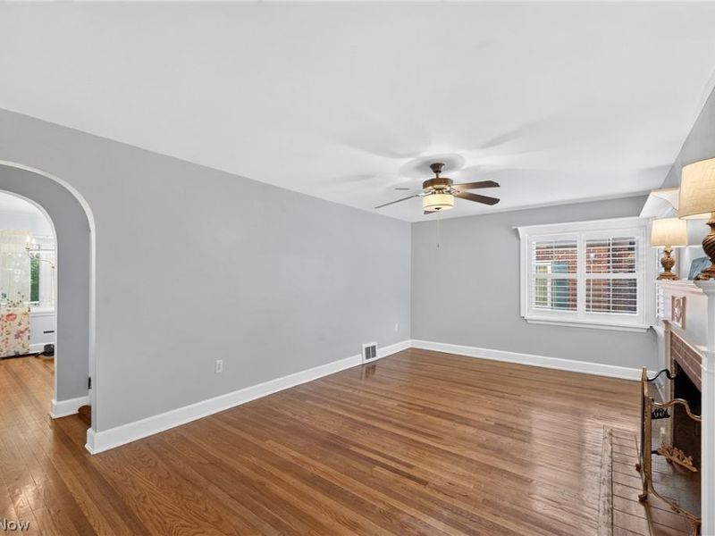 1731 Broad Boulevard, Cuyahoga Falls, OH 44223 Photo 20