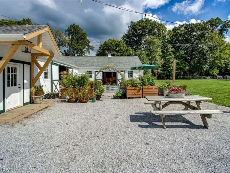 9445 Metcalf Road, Kirtland, OH 44094 Photo 32