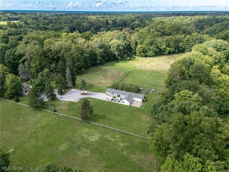 9445 Metcalf Road, Kirtland, OH 44094 Photo 45
