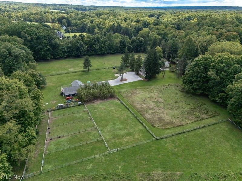 9445 Metcalf Road, Kirtland, OH 44094 Photo 46