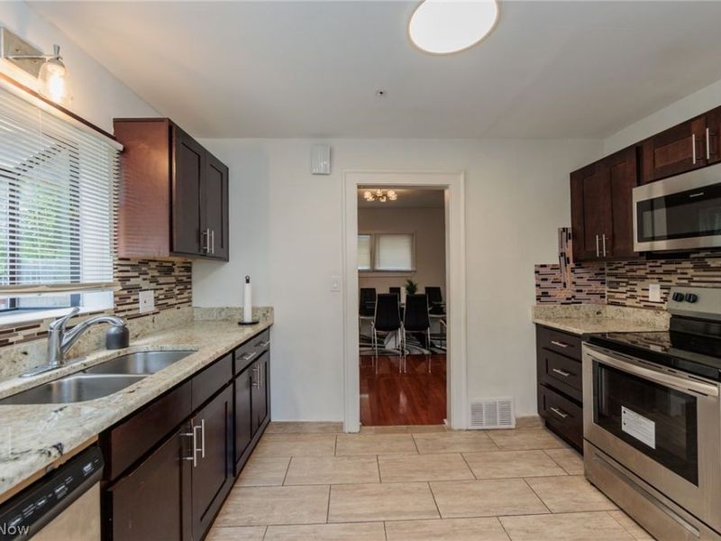 1007 Caledonia Avenue, Cleveland Heights, OH 44112 Photo 8