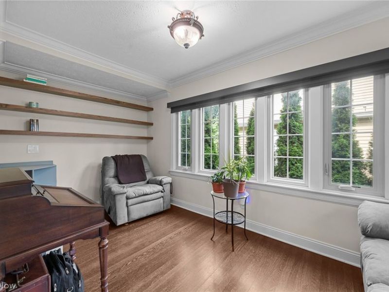 3270 Chadbourne Road, Shaker Heights, OH 44120 Photo 11