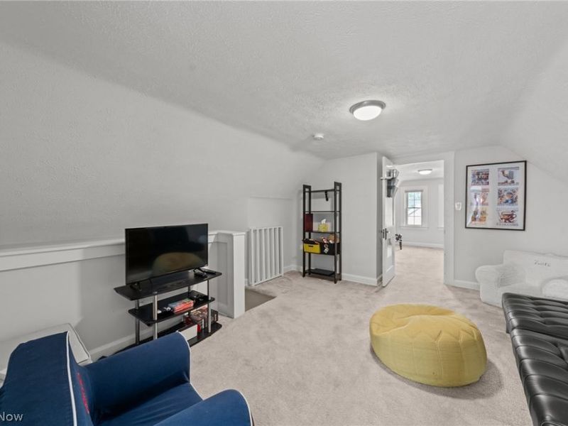 3270 Chadbourne Road, Shaker Heights, OH 44120 Photo 36