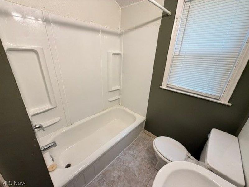 3950 Gary Avenue, Lorain, OH 44055 Photo 22