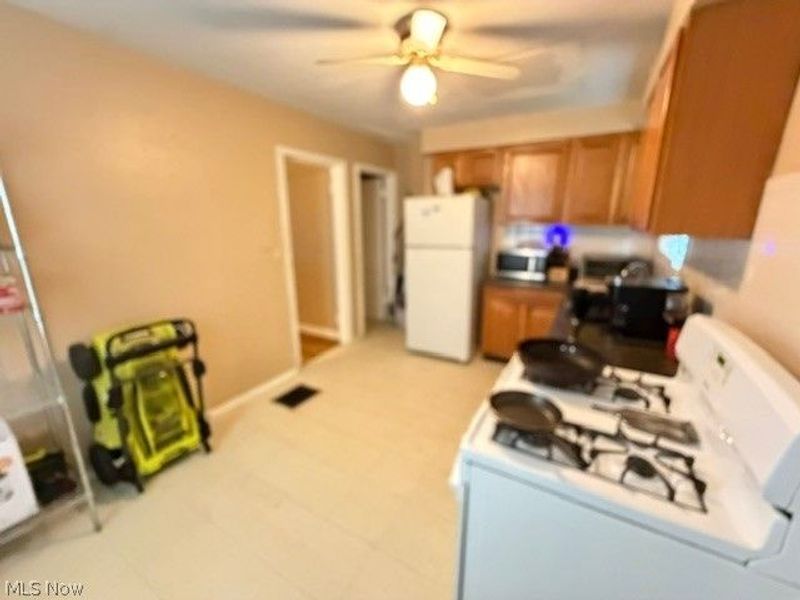 3950 Gary Avenue, Lorain, OH 44055 Photo 26