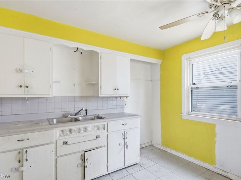 14242 Puritas Avenue, Cleveland, OH 44135 Photo 6