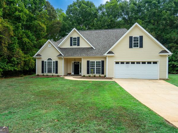 103 River Bend Court, Lagrange, GA 30240