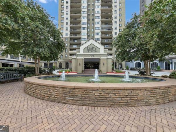 799 Hammond Drive, Unit 406, Sandy Springs, GA 30328