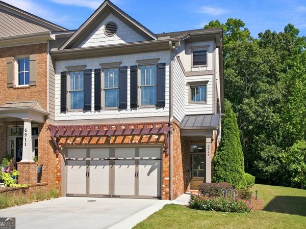 6915 Fellowship Lane, Flowery Branch, GA 30542