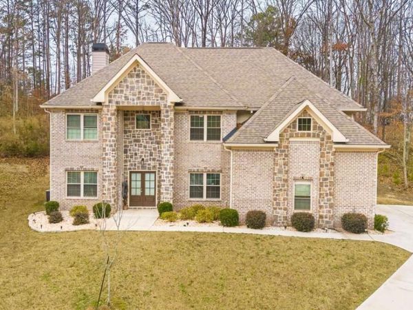 5659 Eternal Drive, Atlanta, GA 30349