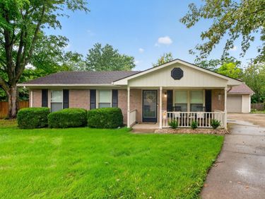1101 Kalone Way, Lexington, KY 40515