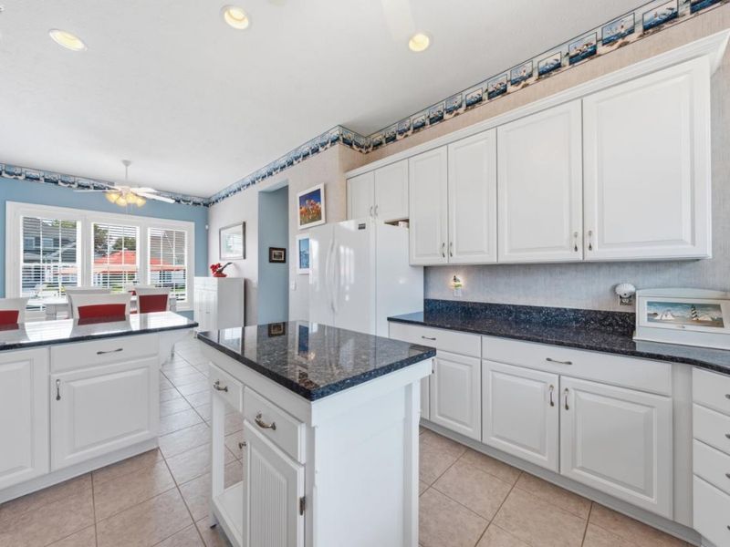 2158 Dorchester Drive, Marblehead, OH 43440 Photo 15