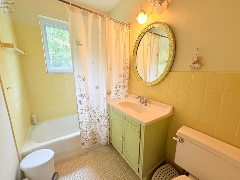 4551 E Linda Drive, Port Clinton, OH 43452 Photo 20
