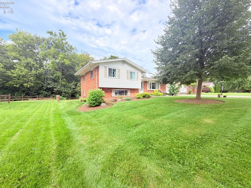 4551 E Linda Drive, Port Clinton, OH 43452 Photo 30