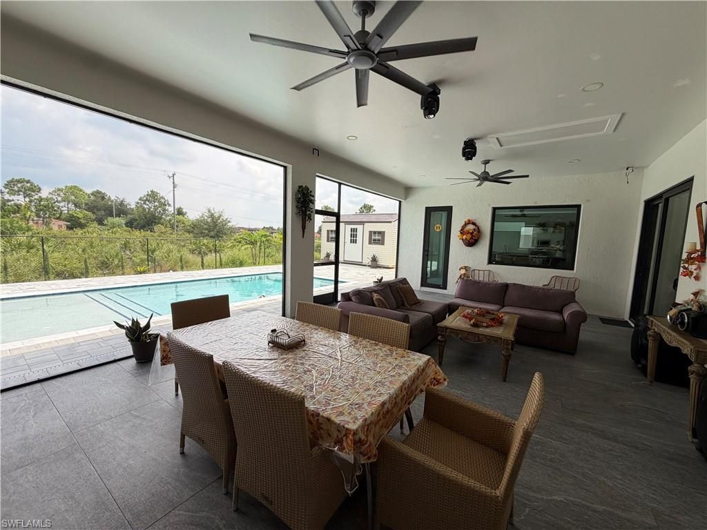 910 Venice Ave N, Lehigh Acres, FL 33971 Photo