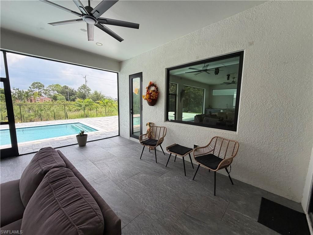 910 Venice Ave N, Lehigh Acres, FL 33971 Photo
