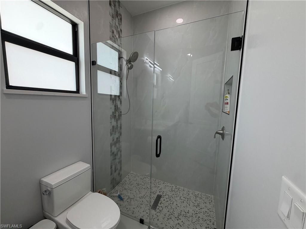 910 Venice Ave N, Lehigh Acres, FL 33971 Photo