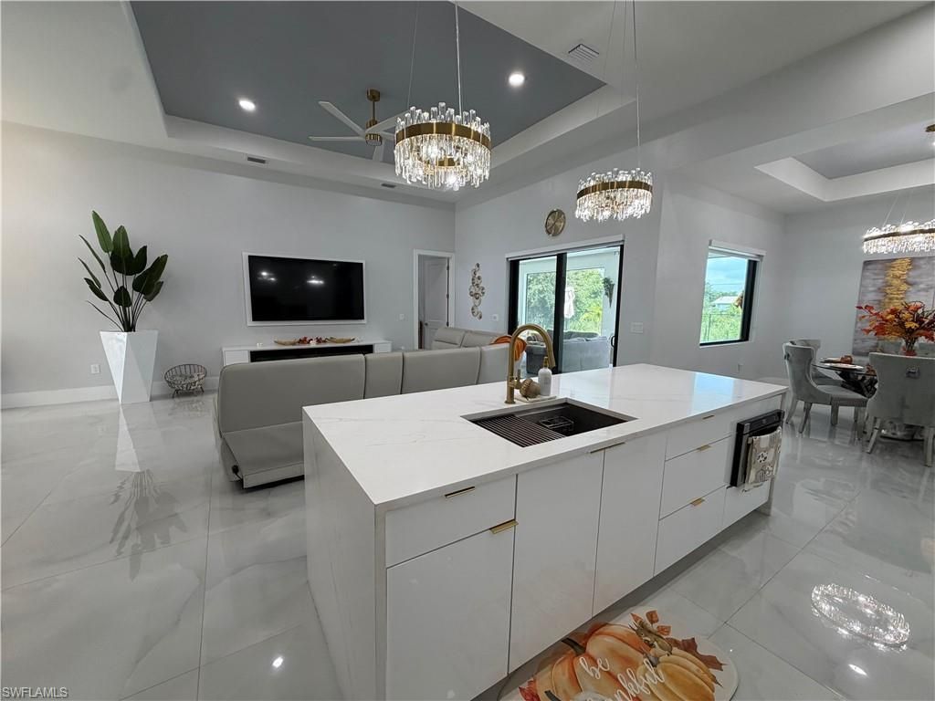 910 Venice Ave N, Lehigh Acres, FL 33971 Photo