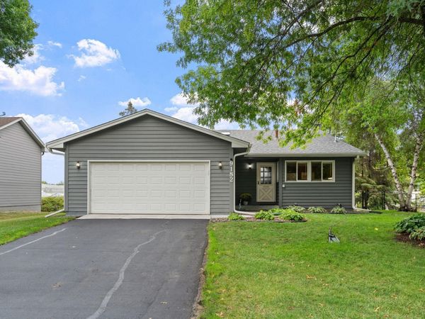 9182 Rosewood Lane N, Maple Grove, MN 55369