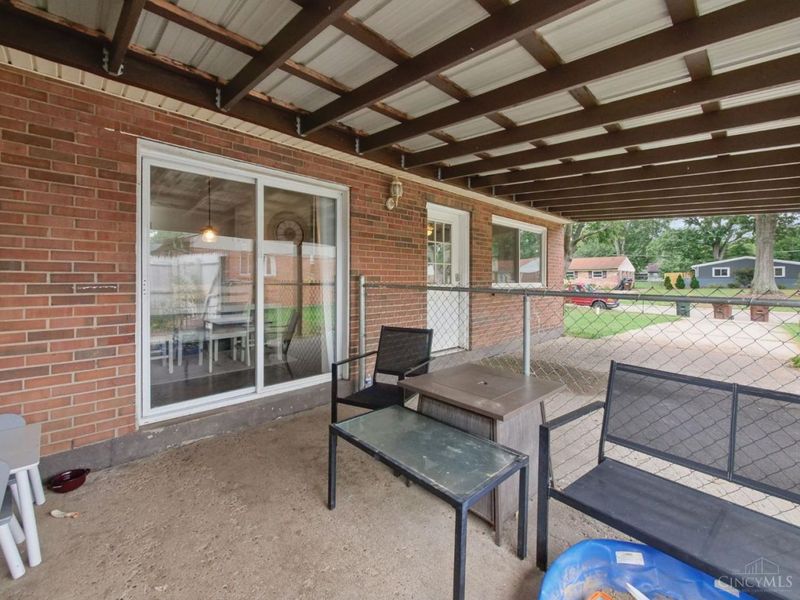 5705 Crabapple Way Drive, Miami Township, OH 45150 Photo 12