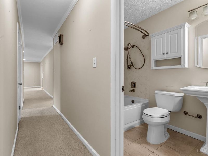 802 Range Avenue, Miamisburg, OH 45342 Photo 22
