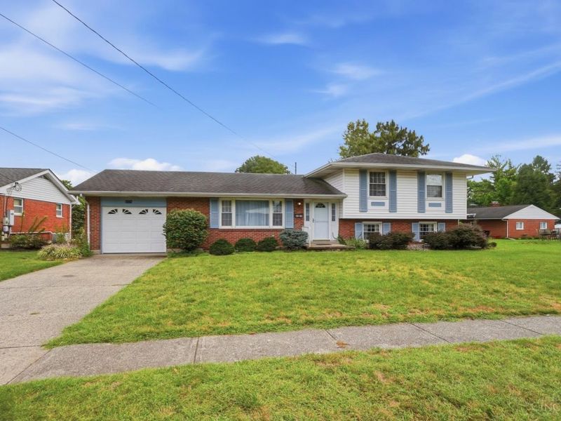 4578 Cavalier Court, Fairfield, OH 45014 Photo 2