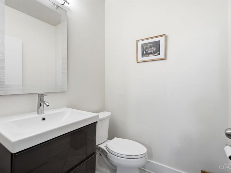 1215 Central Avenue, Cincinnati, OH 45214 Photo 22