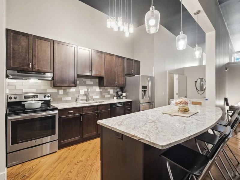 1215 Central Avenue, Cincinnati, OH 45214 Photo 8