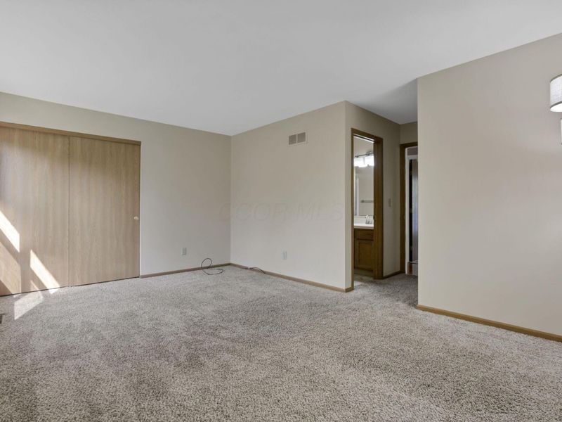 5725 Saucony Drive, Hilliard, OH 43026 Photo 29