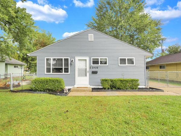 2438 Hanna Drive, Columbus, OH 43211