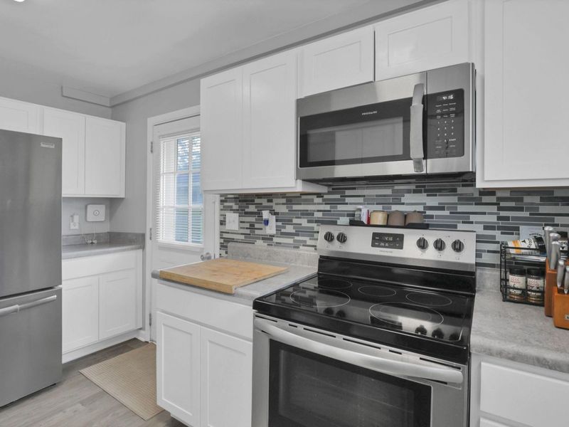 2438 Hanna Drive, Columbus, OH 43211 Photo 19