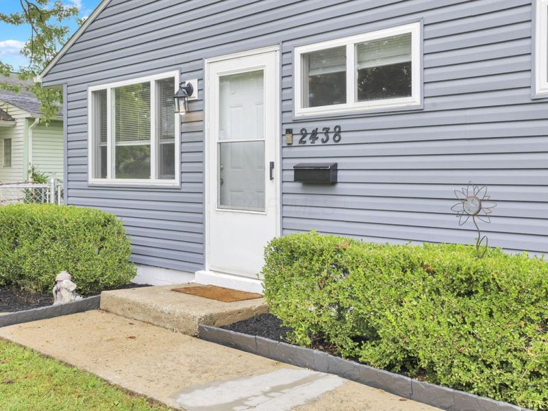 2438 Hanna Drive, Columbus, OH 43211 Photo 9