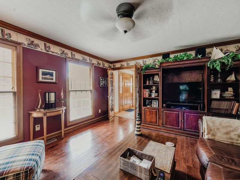 9494 Timberbank Circle, Pickerington, OH 43147 Photo 6