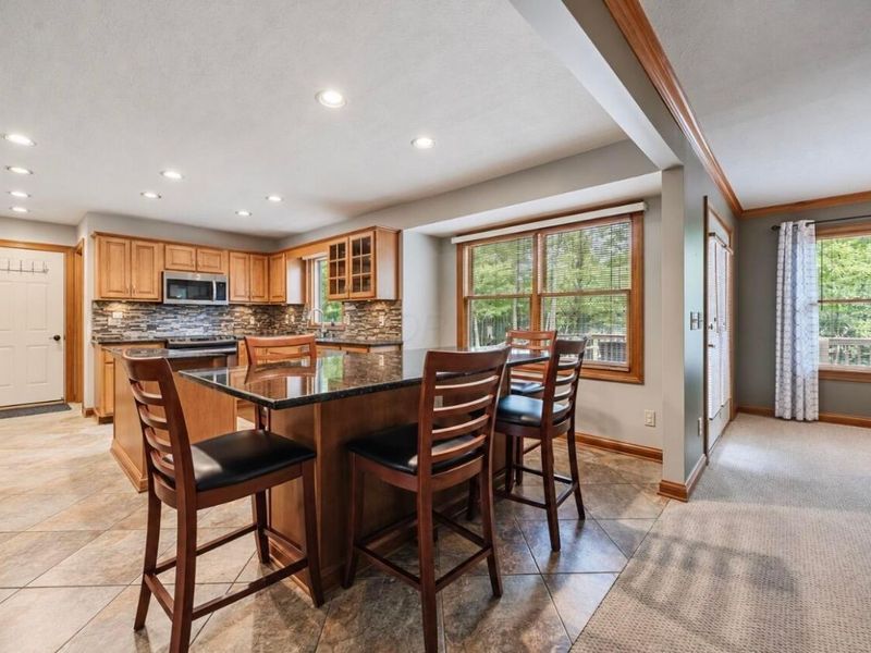 9494 Timberbank Circle, Pickerington, OH 43147 Photo 8
