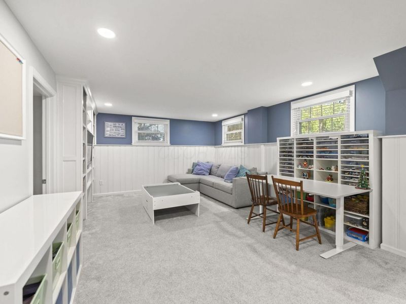 1561 Kirkley Road, Columbus, OH 43221 Photo 35