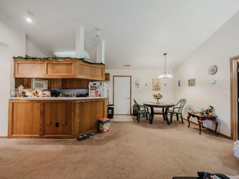 4100 Castel Drive, Groveport, OH 43125 Photo 7
