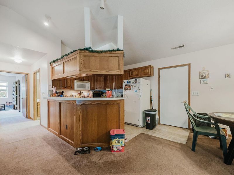4100 Castel Drive, Groveport, OH 43125 Photo 9