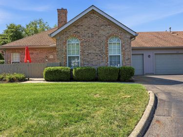 5801 Willow Lake Drive, Grove City, OH 43123