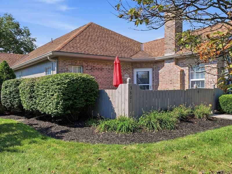 5801 Willow Lake Drive, Grove City, OH 43123 Photo 3