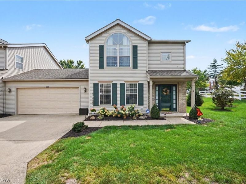 4080 Falconswalk Court, Stow, OH 44224 Photo 1