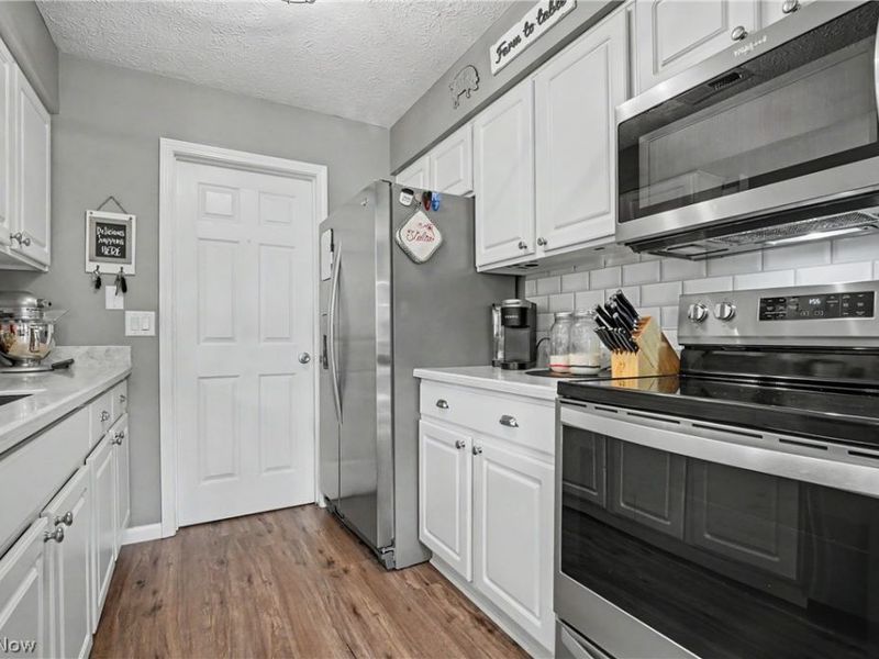 4080 Falconswalk Court, Stow, OH 44224 Photo 14