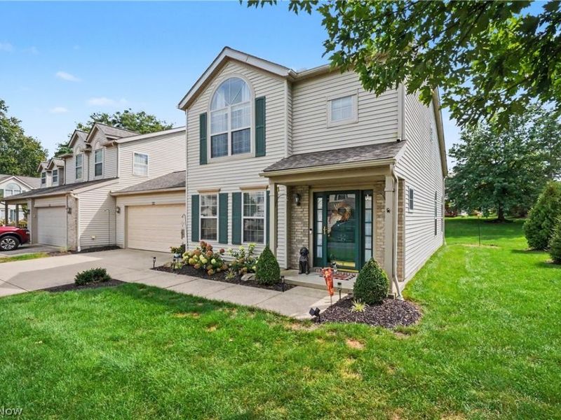 4080 Falconswalk Court, Stow, OH 44224 Photo 2