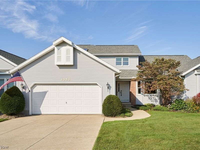 1353 S Azalea Boulevard, Barberton, OH 44203 Photo 1