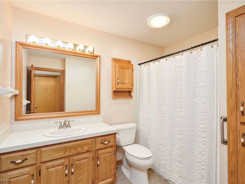 1353 S Azalea Boulevard, Barberton, OH 44203 Photo 15