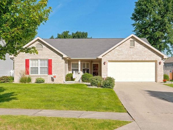 310 Caperiole Place, Fort Wayne, IN 46825